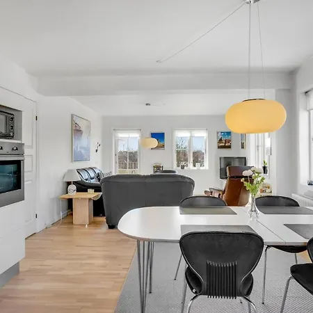 Gorgeous In With Kitchen Appartamento *